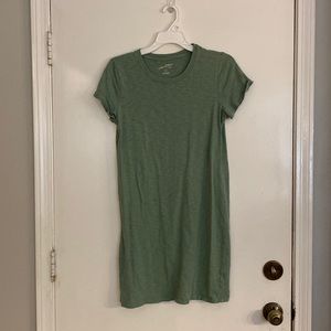 Universal Thread green t-shirt dress size S